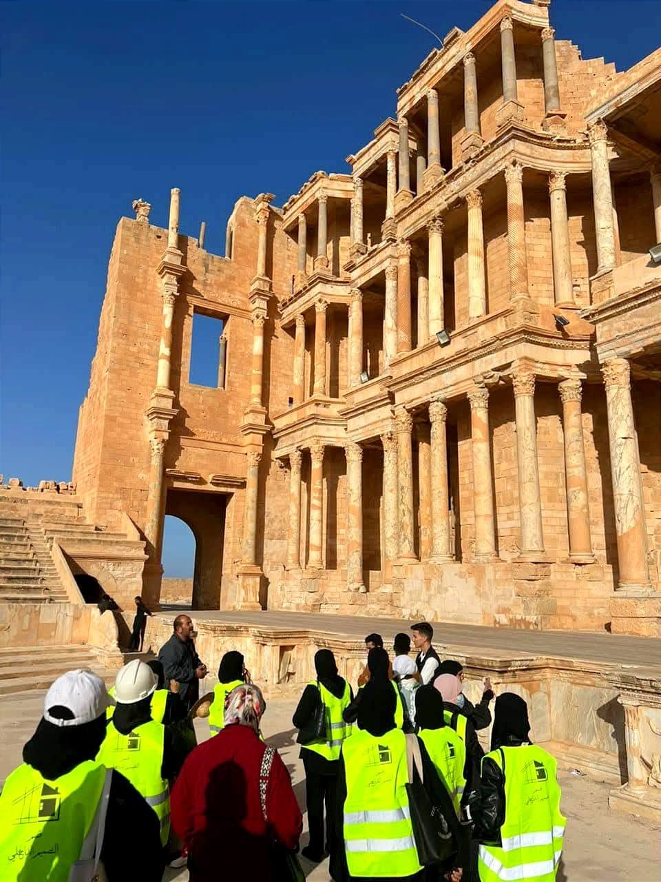 Field scientific visit for students of the Faculty of Arts - Department of Interior Design to the archaeological city of Sabratha.