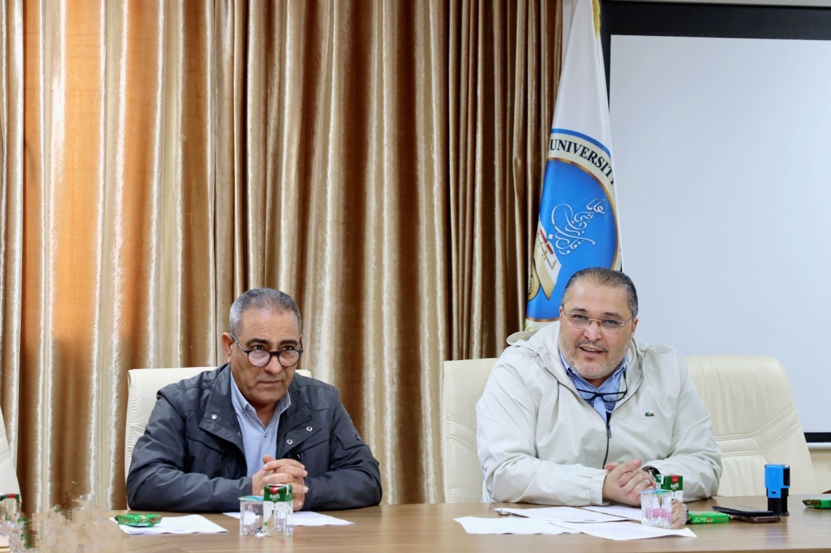 Meeting of the Director of Faculty Affairs at the University of Sabratha with the Directors of Faculty Offices in the Colleges.